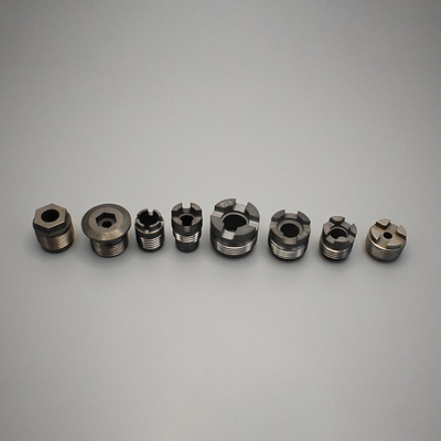 高硬度 93.0 HRA ブラック合金 YG8 超硬タングステンノズル 7.14mm 孔径 PDCビット用