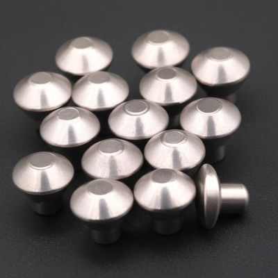 石油掘削用ウォルフタンカービッドボタン BK6C グレード 90.3-91 HRA