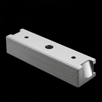 デカンター遠心機のためのカスタマイズされたタングメンカービッド磨きタイル