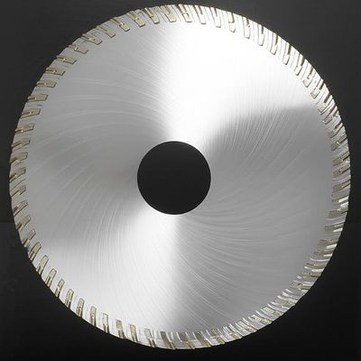 円形の刃 鉄筋タングメンカービッド 円刃 鉄切断機械の刃 図面に基づくカスタマイズサポート