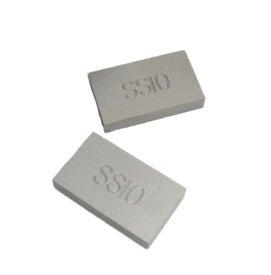 密度14.75 g/cm³、硬度90.0 HRA、TRS 3200 MPaのカスタマイズされたYG8合金タングステンカーバイドろう付けチップ