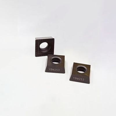 SPMT モデル CNC 挿入 11° 角と ±0.08-±0.18 精密ターニングの許容度