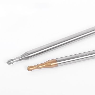 精密加工のための2-8mmのフルート長,4mmのシャープ直径,および50mmの総長さのウランカービッドエンドミール